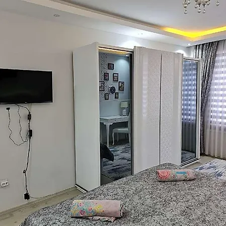 1+1 в районе махмутлар Hotel 4*